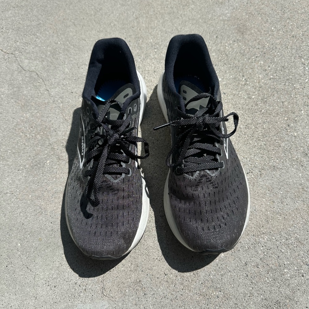 EUC Brooks Hyperion Training Shoe - Picture 3 of 8